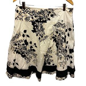 Apostrophe Cream & Black Floral A-Line Skirt Women Size Large Side Zipper